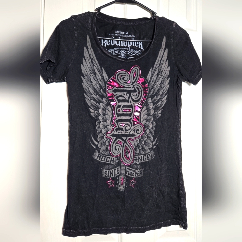 Red chapter rock angel t-shirt